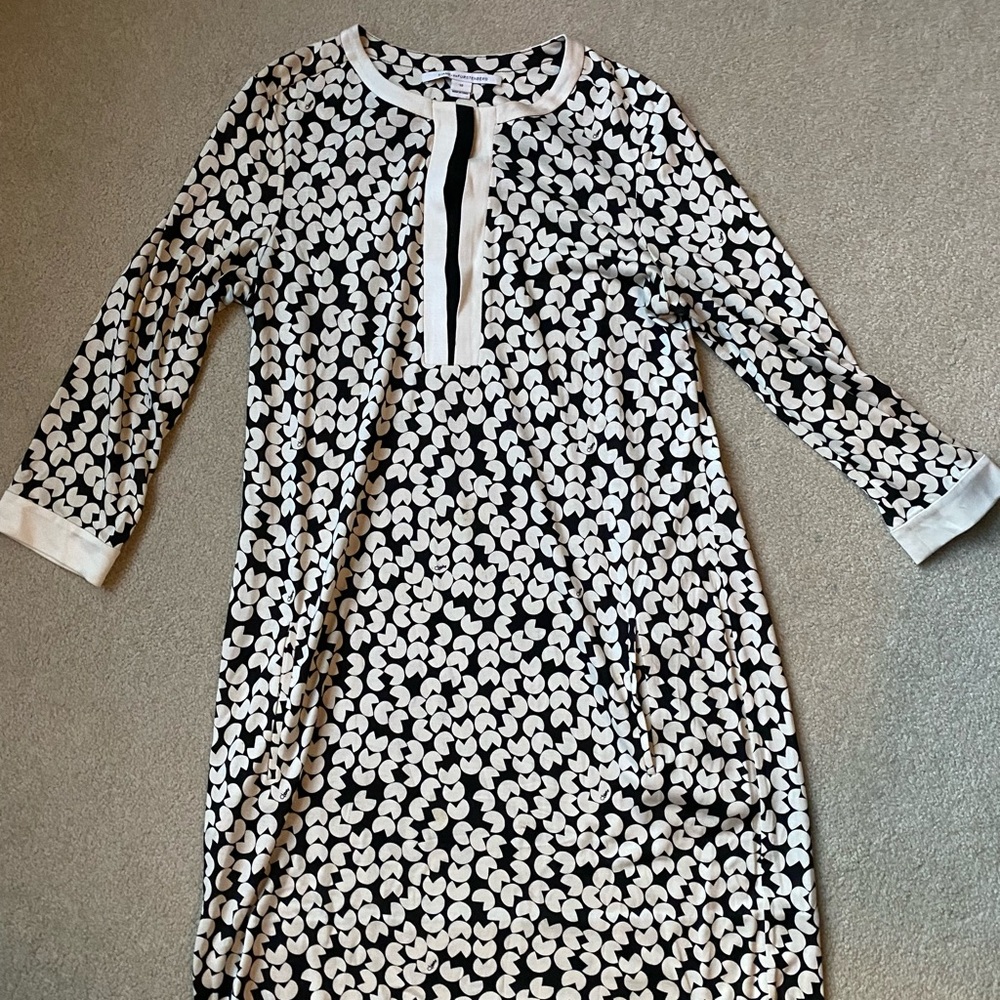 Diane Von Furstenberg Black and White Long Sleeve Sundress